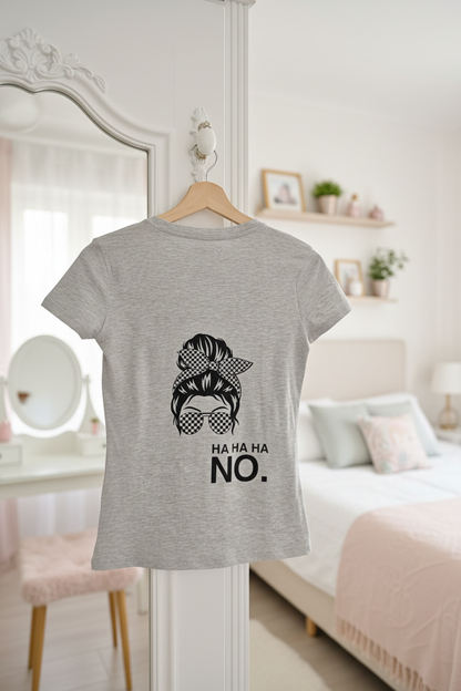 T-shirt porta de armário